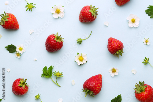 Summer strawberry background photo