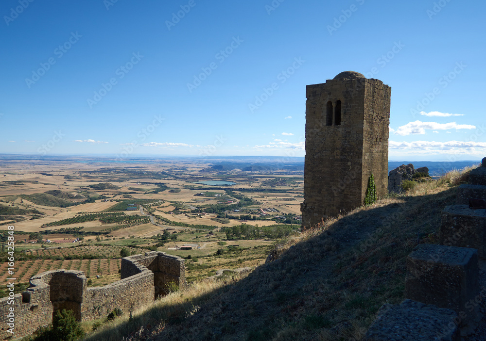 Paisaje desde el Castillo de Loarre en Huesca, España Paisaje desde el Castillo de Loarre en Huesca, España
