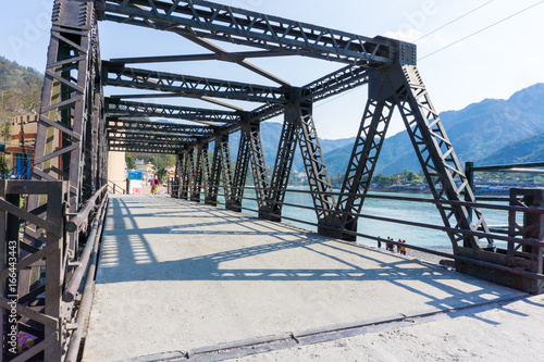 Personenbrücke aus Stahl