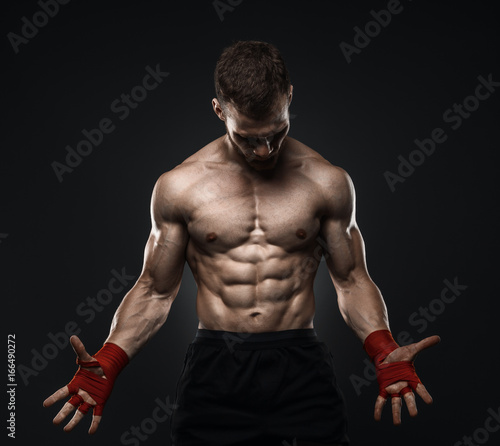 Obraz na płótnie MMA Fighter Preparing Bandages For Training.