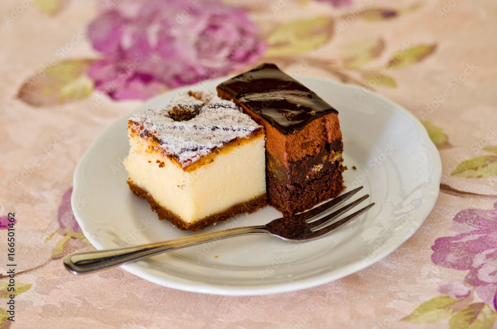 Two pieces of cheesecake Two pieces of cheesecake