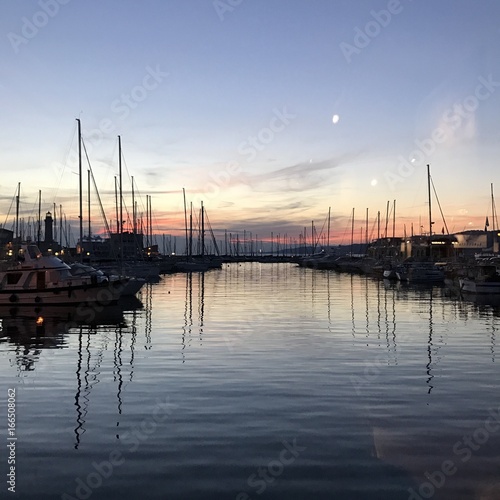 Fototapeta Naklejka Na Ścianę i Meble -  wonderful sunset at the harbor in Trieste