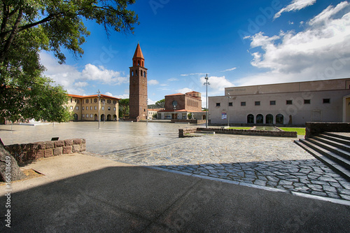 Carbonia, la piazza (Sardegna) photo