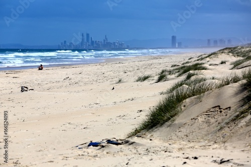 Obraz na płótnie An empty sunny day at the beach on South Stradbroke Island on the Gold Coast in Queensland Australia w salonie