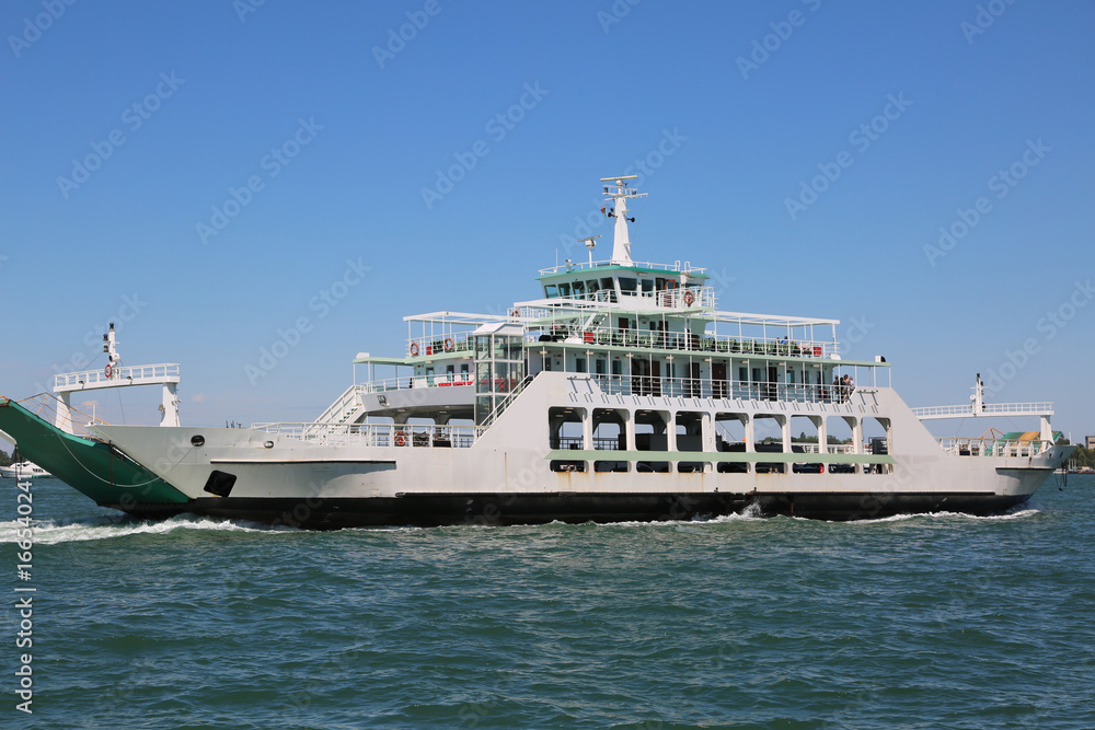 cargo ship to carry cars and trucks to sea