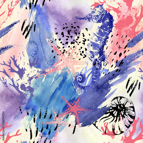 Abstract summer beach seamless pattern. Watercolor underwater ocean wildlife ...