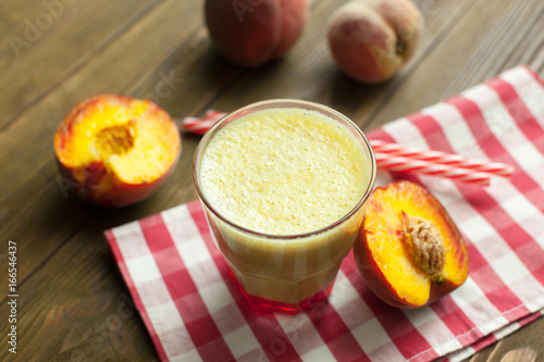 Wallpaper Mural Glass of peach fresh Torontodigital.ca