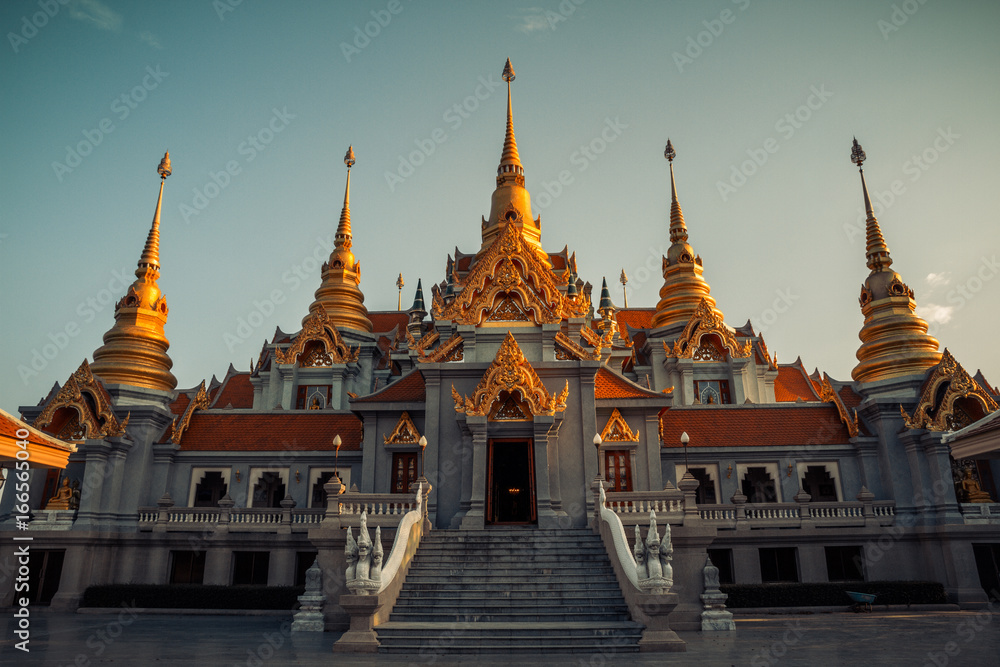 Fototapeta premium Temple Wat Thang Sai
