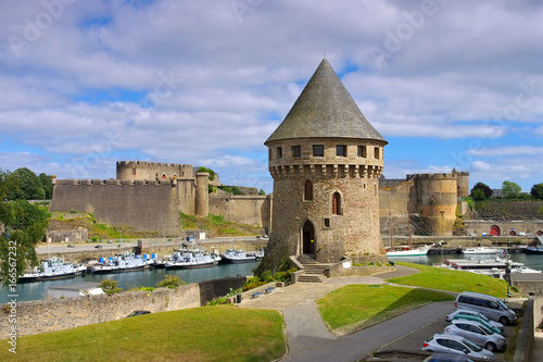 Brest Burg in der Bretagne, Frankreich - Brest castle and Tanguy tower in Brittany