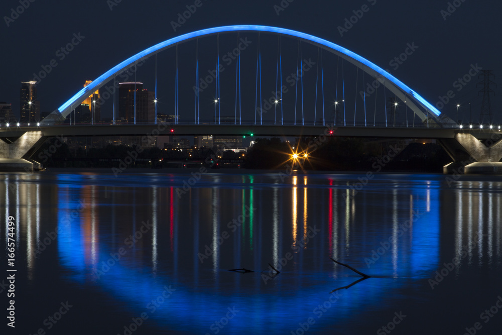 Fototapeta premium Blue Bridge