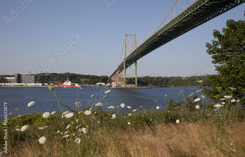 Foto view of the MacKay bridge, a landmark in Halifax Nova Scotia
