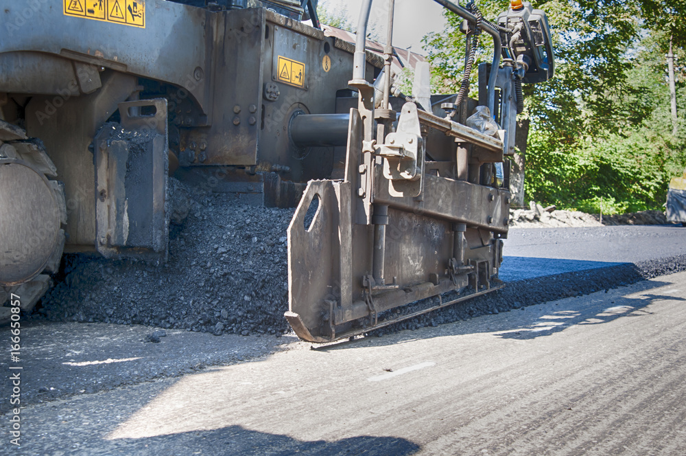 Fototapeta premium pavement truck laying