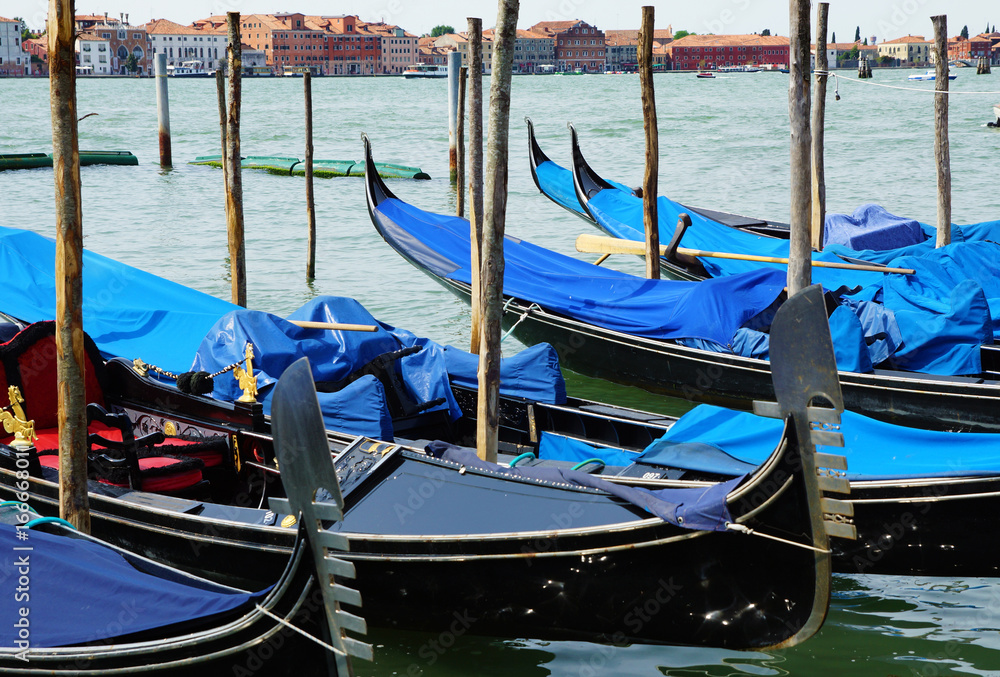 Gondoles a Venise