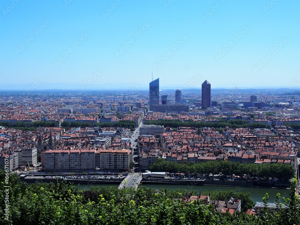 Vue sur Lyon et la Saône des hauteurs de Fourvière