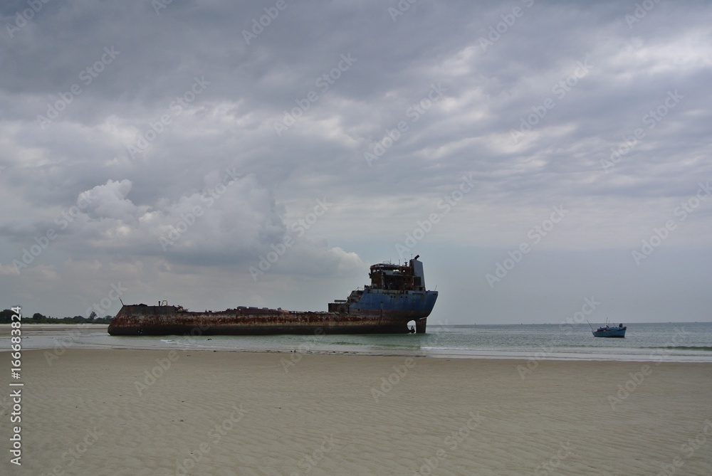 Dar Es Salam beach