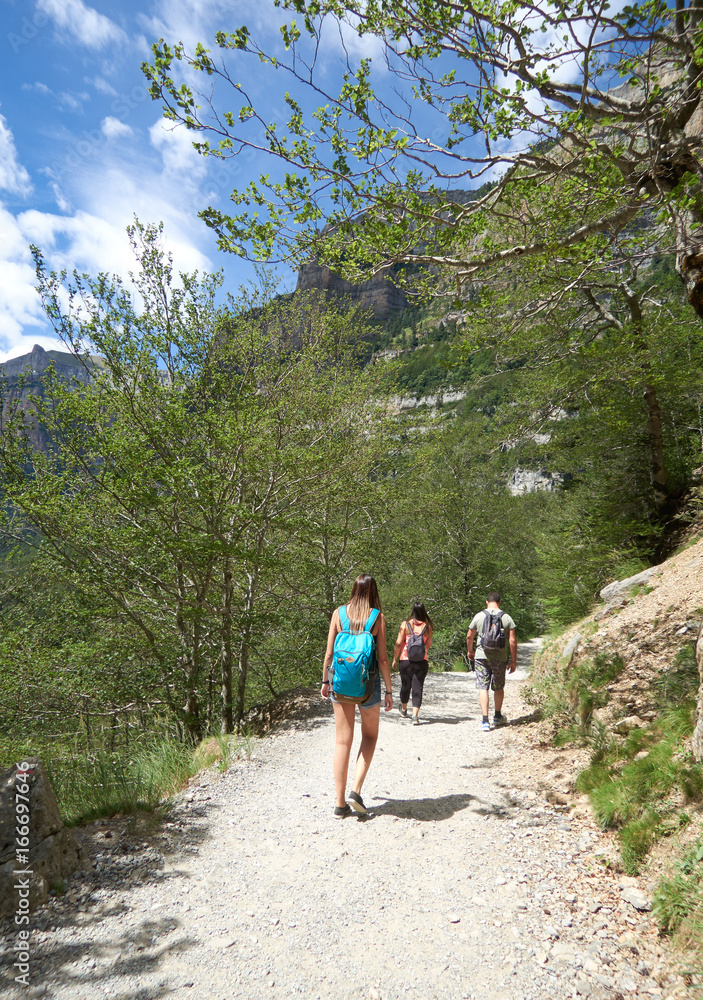 Ruta de Ordesa y Monte Perdido en Huesca, España