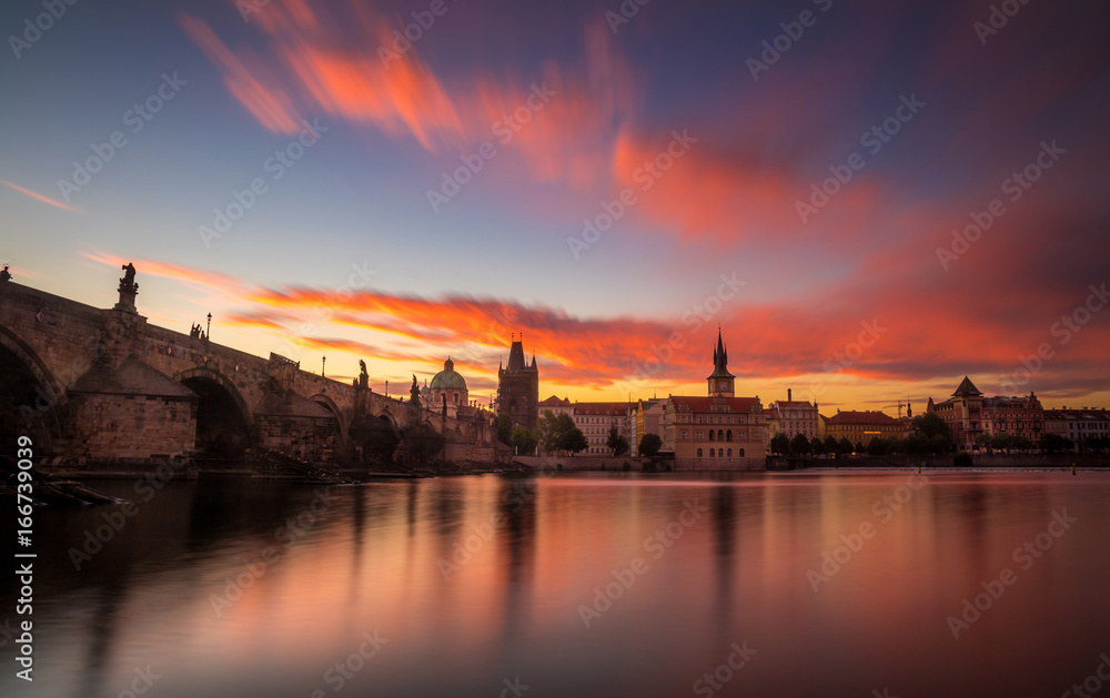 Fototapeta premium Sunrise in Prague