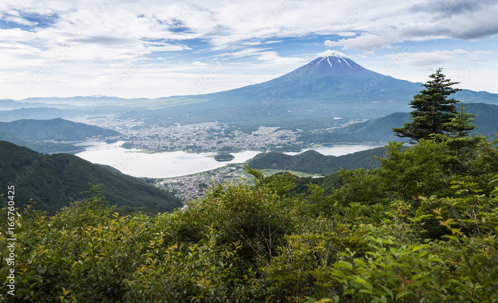 Mountain fuji and Kawaguchiko lake in summer season