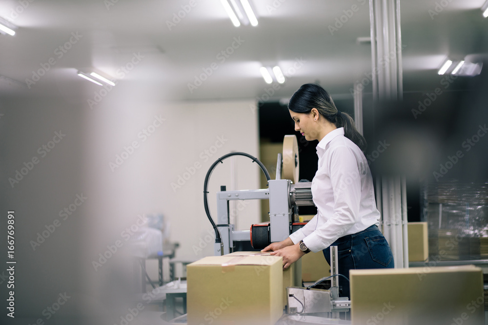 Naklejka premium warehouse worker