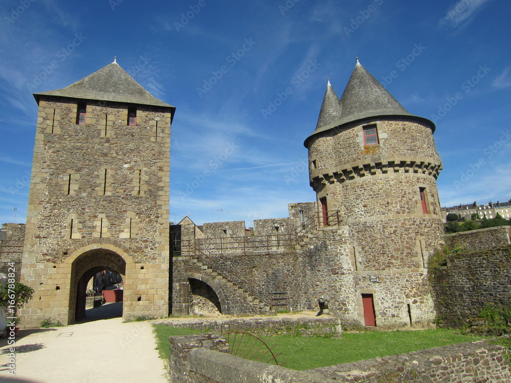 Château Fougères Bretagne Forteresse
