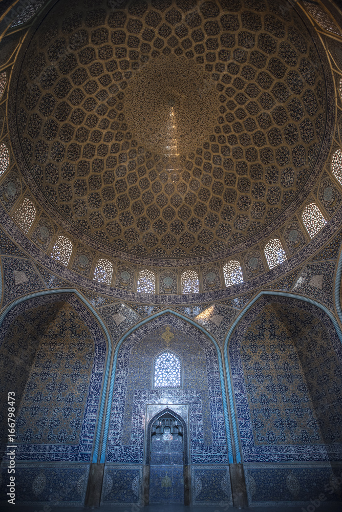 Inside Dome of Sheikh Lotfallah Mosque, Isfahan, Iran