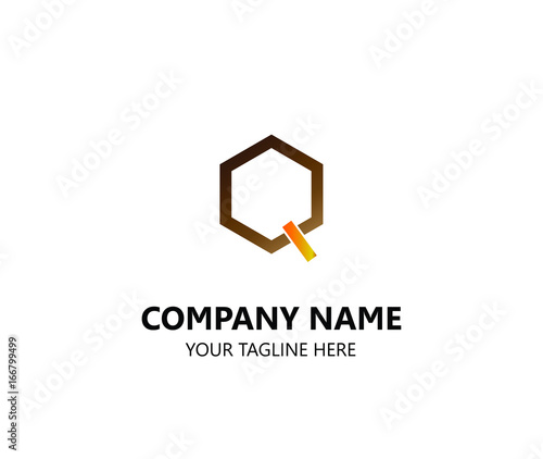 logo icon letter Q polygon