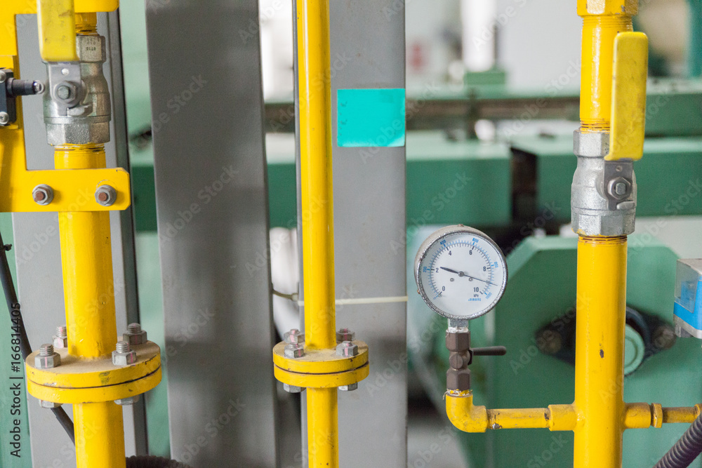 gauge pressure control gauge pressure control