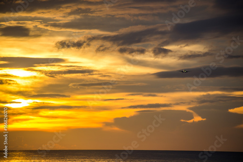 Sunset Thailand Phuket © froland83