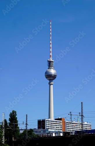 Wallpaper Mural Berlin Fernsehturm Torontodigital.ca