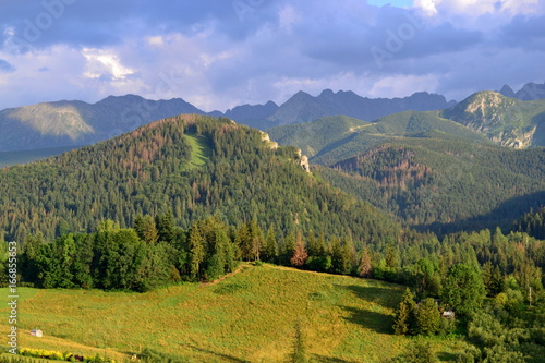 Fototapeta Naklejka Na Ścianę i Meble -  Góry Tatry - widok z Antałówki