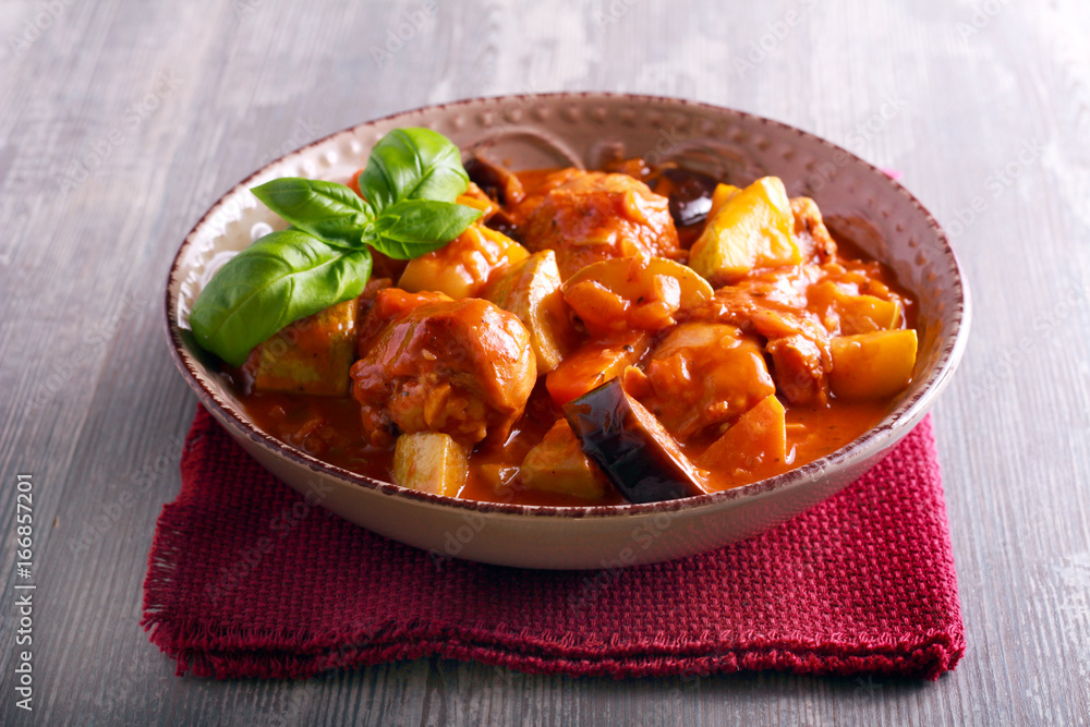 Chicken drumsticks and vegetable stew Chicken drumsticks and vegetable stew