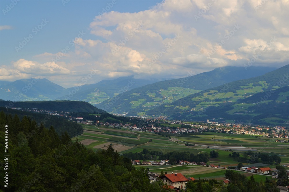 Fototapeta premium Landschaft in Tirol