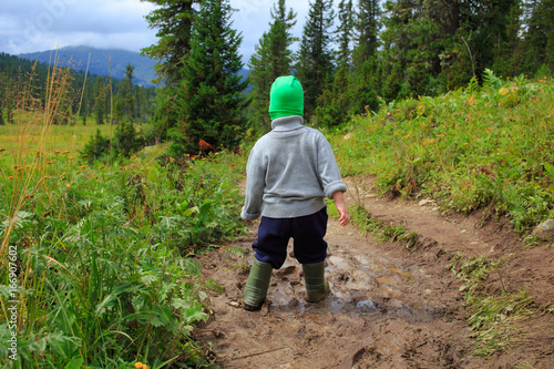 Child goes on mud trail