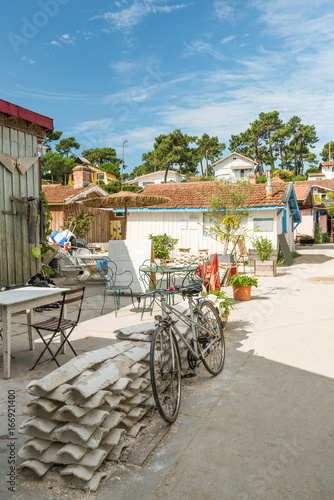 BASSIN D'ARCACHON (France), village ostréicole photo