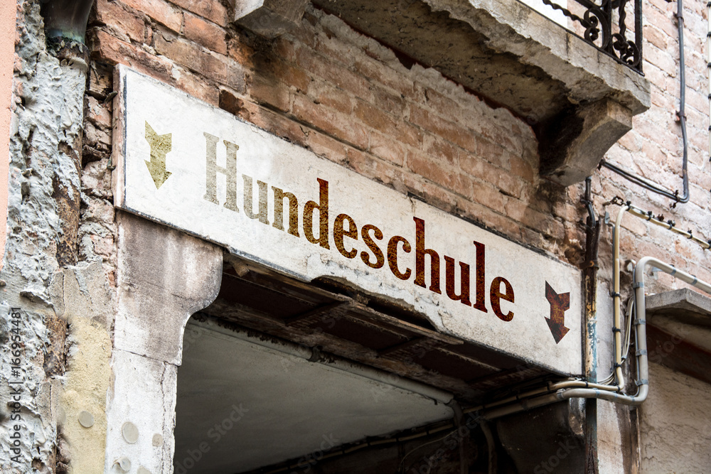 Schild 226 - Hundeschule