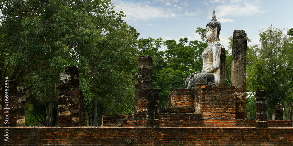 statue of buddha,in the historical park of Sukhothai,Thailand 