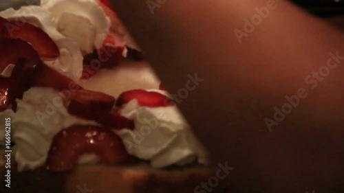 Wallpaper Mural berries in cream on cake Torontodigital.ca