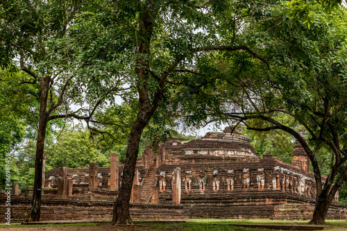 Wat Chang Rob In KamphaengPhet Historical Park, Thailand.