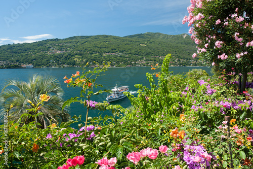 Fototapeta Naklejka Na Ścianę i Meble -  Impressionen von der Isola Bella im Lago Maggiore (Italien)