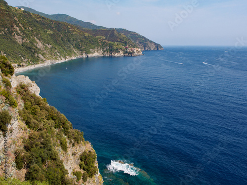 Cinque Terre coast from Corniglia © salparadis