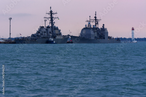 The military ship is moored in the seaport of Odessa on July 12, 2017 © serg11111