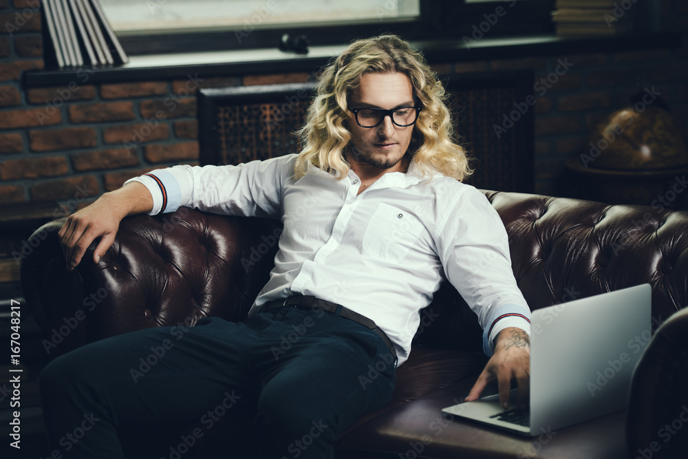 Obraz premium modern remote business