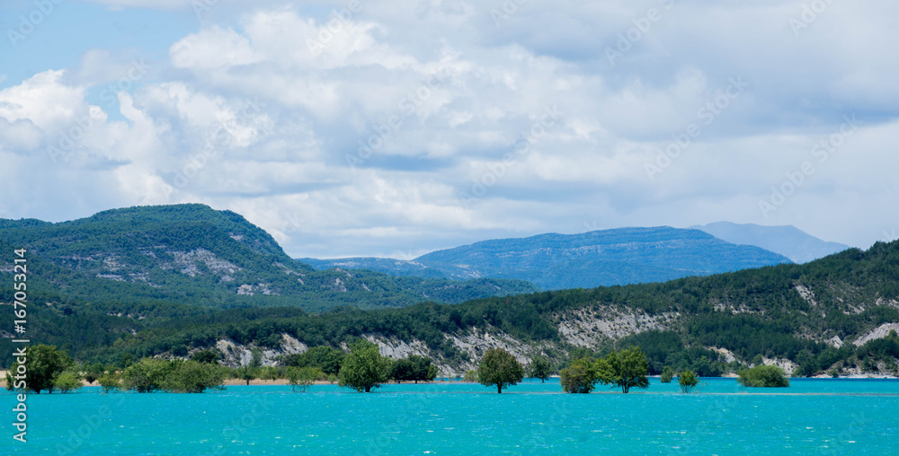 Lac de Mediano Aragon Espagne