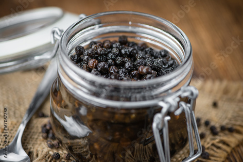 Preserved black Peppercorns