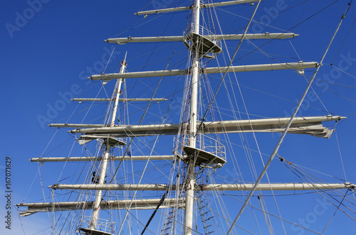 The tall ship mast
