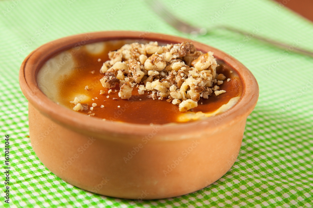 Oven walnut stew rice pudding - Turkish Sutlac Oven walnut stew rice pudding - Turkish Sutlac