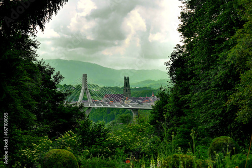 Fribourg, Pont de la Poya et cathédrale de St-Nicolas