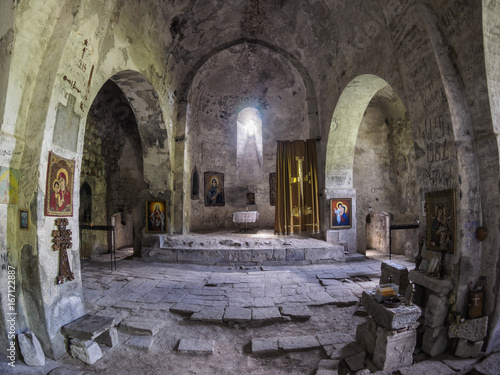 grossni, chndzoresk, khndzoresk, felsenkirche, wohnhölen, provinz sjunikh, armenien, asien photo