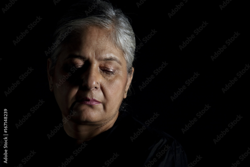 Obraz premium Portrait of an old woman 