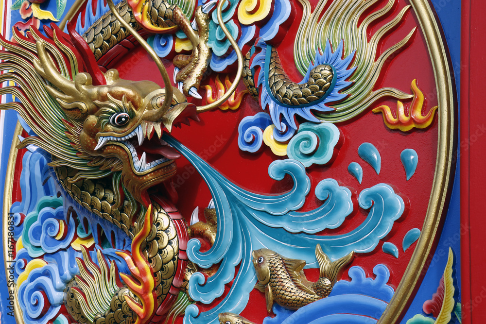 Fototapeta premium Chinese dragon in decoration in chinese temple